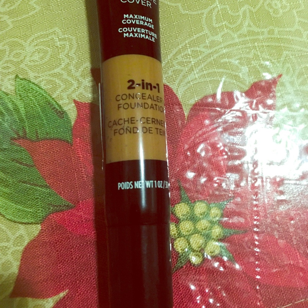 BRAND NEW CONCEALER & FOUNDATION